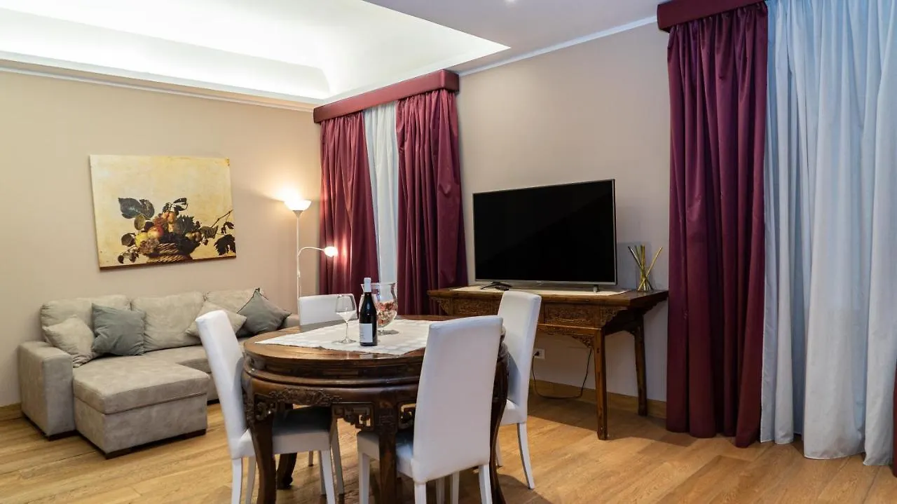 Duca Di Sarro Le Suites Catánia Appartement
